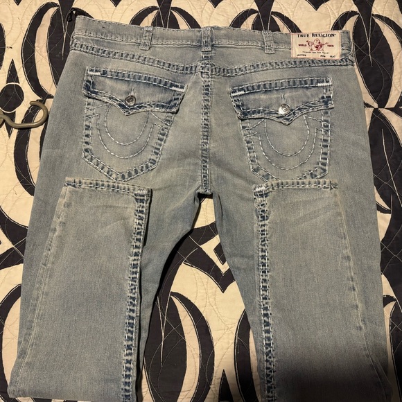 True Religion Jeans - Picture 2 of 6